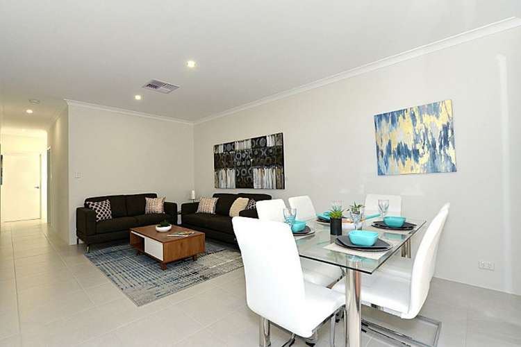 Sixth view of Homely unit listing, 11/10 Cordovan Parkway, Aveley WA 6069