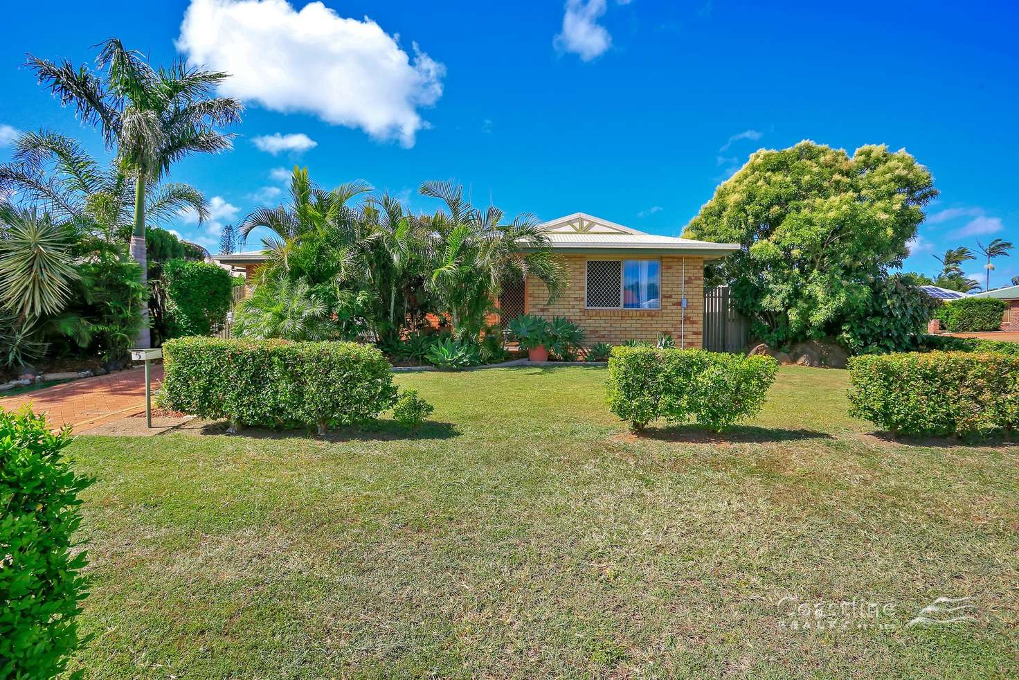 Main view of Homely house listing, 5 Pettigrew Drive, Kalkie QLD 4670