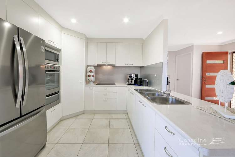 Second view of Homely house listing, 5 Pettigrew Drive, Kalkie QLD 4670