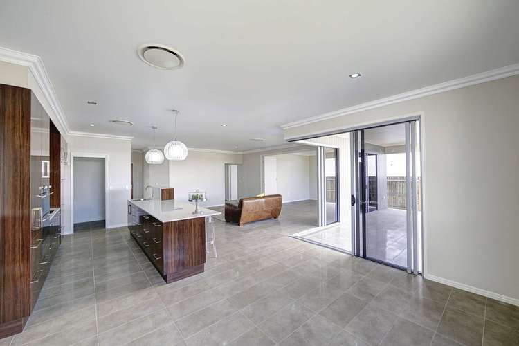 Seventh view of Homely house listing, 3 Beech Links Drive, Ashfield QLD 4670