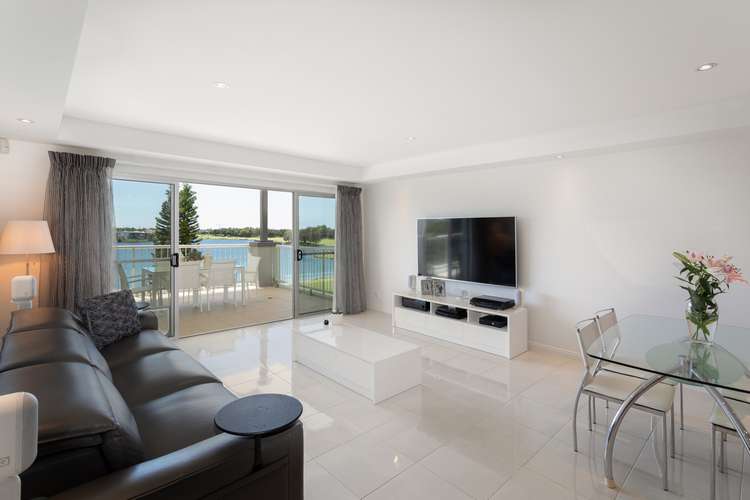 Main view of Homely unit listing, 8320 Magnolia Drive East, Hope Island QLD 4212