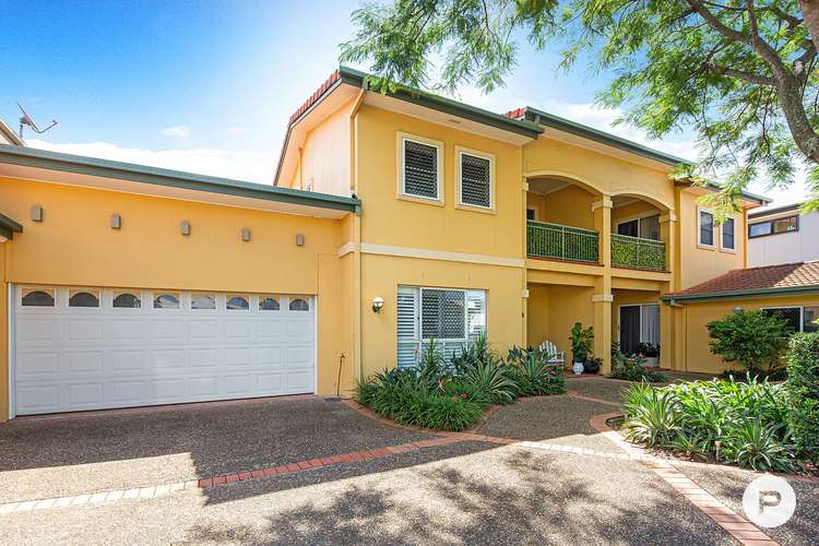 Main view of Homely townhouse listing, 3/50 Kent Street, Hamilton QLD 4007