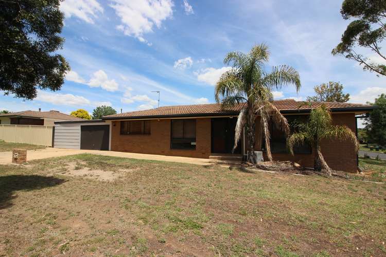 1 Kerr Street, Ashmont NSW 2650