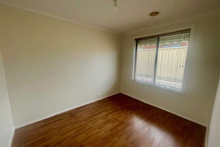 Fifth view of Homely unit listing, 2/14 Nicholson Crescent, Meadow Heights VIC 3048
