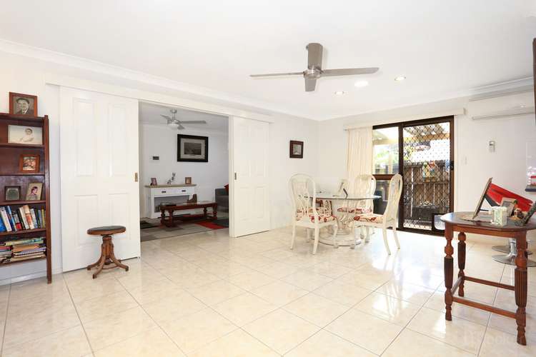 2/23 Victor Avenue, Paradise Point QLD 4216