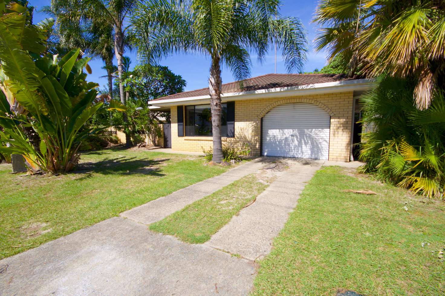 Main view of Homely house listing, 38 Surfers Avenue, Mermaid Waters QLD 4218