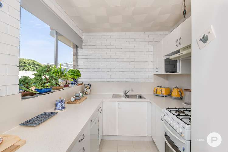 Third view of Homely unit listing, 2/92 Bovelles Street, Camp Hill QLD 4152