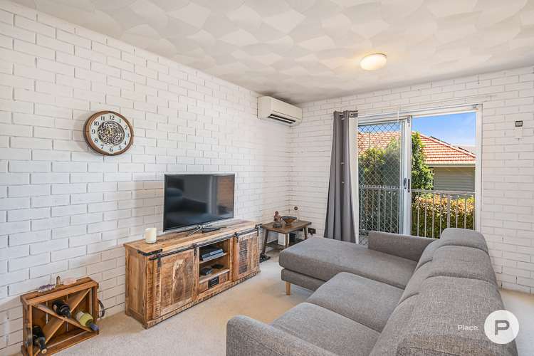 Fourth view of Homely unit listing, 2/92 Bovelles Street, Camp Hill QLD 4152