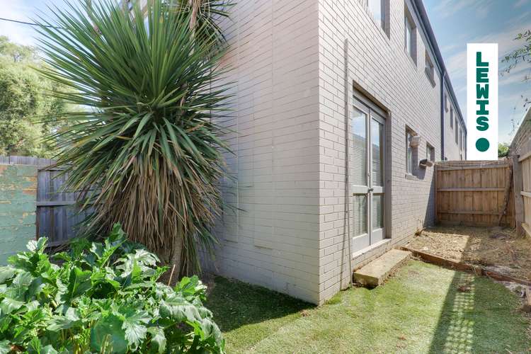 Main view of Homely unit listing, 1/264 Hope Street, Brunswick West VIC 3055