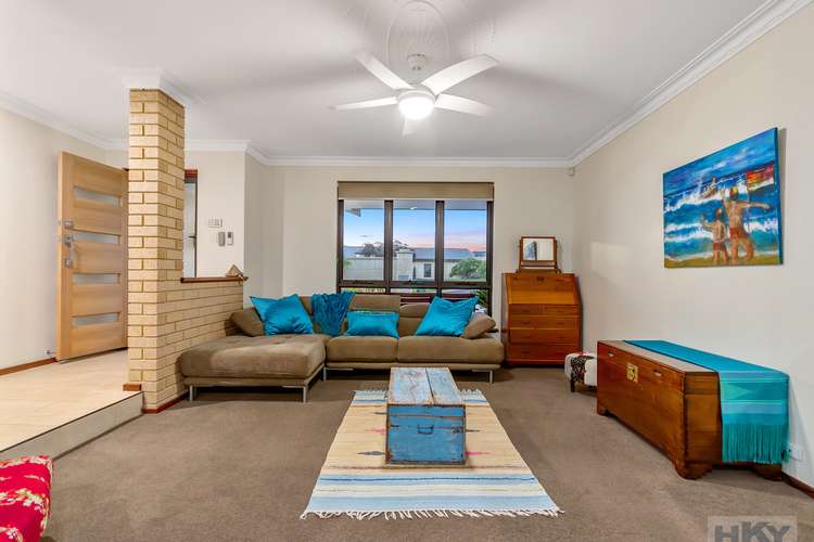 Seventh view of Homely house listing, 2 Dorchester Court, Mullaloo WA 6027