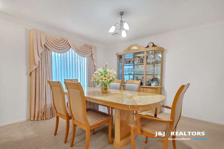 Fifth view of Homely house listing, 28 Rivergum Rise, Hampton Park VIC 3976