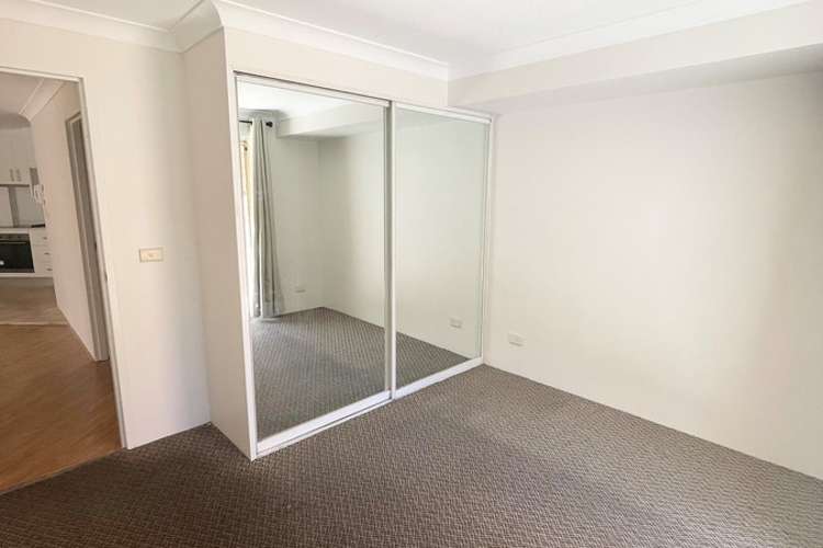 Fifth view of Homely unit listing, 30/13-21 Great Western Highway, Parramatta NSW 2150