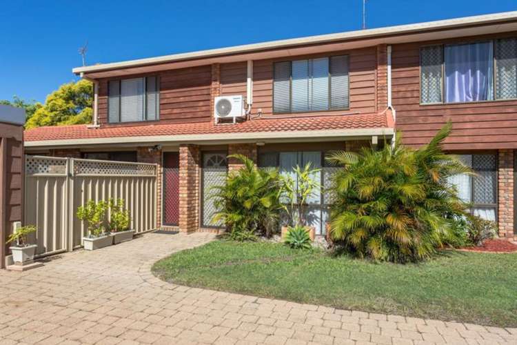 Main view of Homely townhouse listing, 2/35 Frascott Avenue, Varsity Lakes QLD 4227