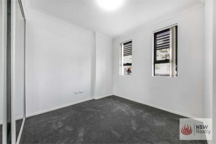 Fifth view of Homely apartment listing, 14/190-194 Burnett Street, Mays Hill NSW 2145