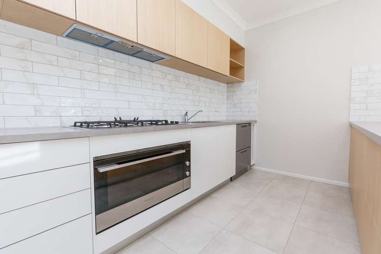 Fifth view of Homely townhouse listing, 2/62 York Street, Sale VIC 3850