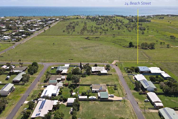 24 Beach Street, Burnett Heads QLD 4670