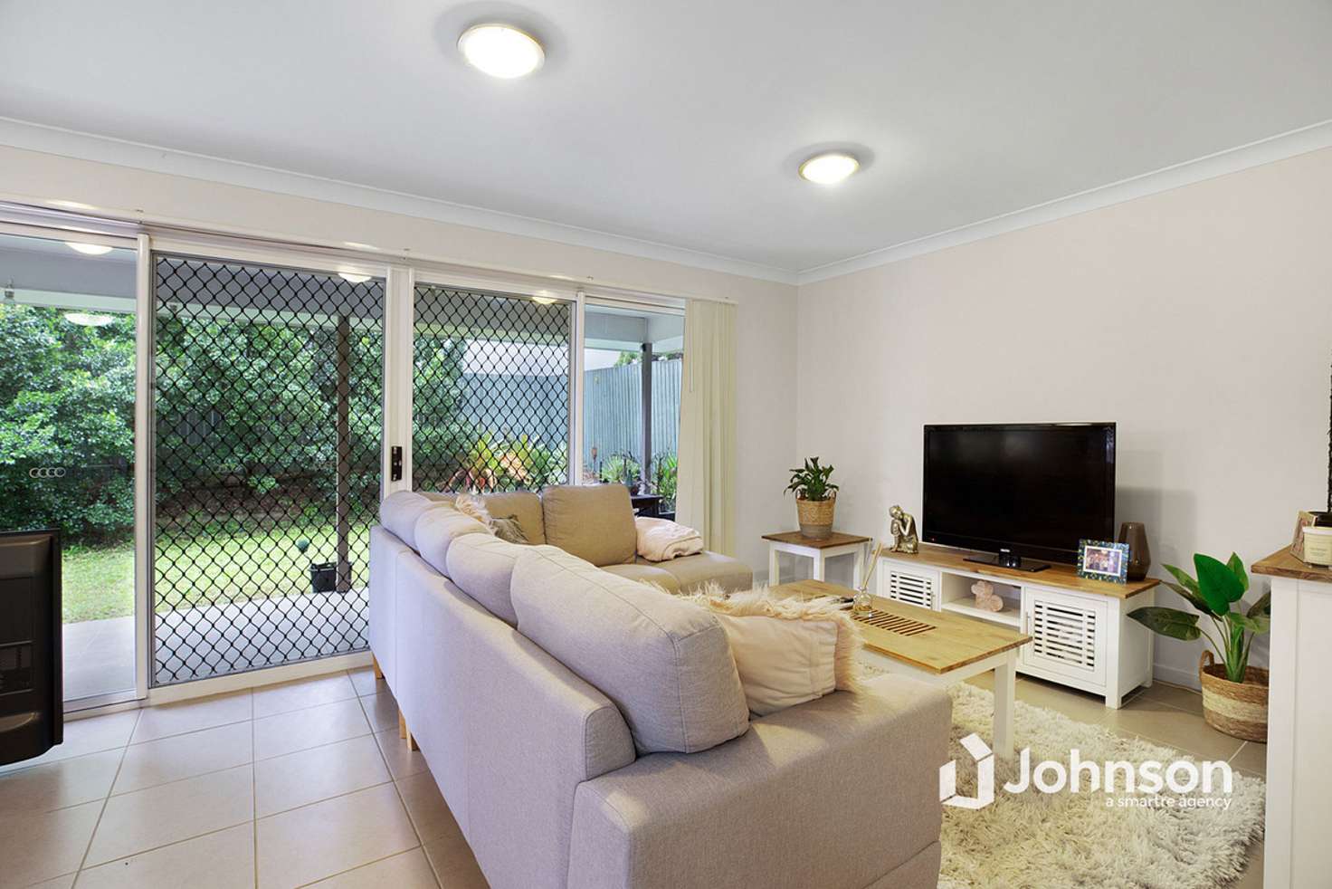 Main view of Homely unit listing, 5 Andrew Street, Lota QLD 4179