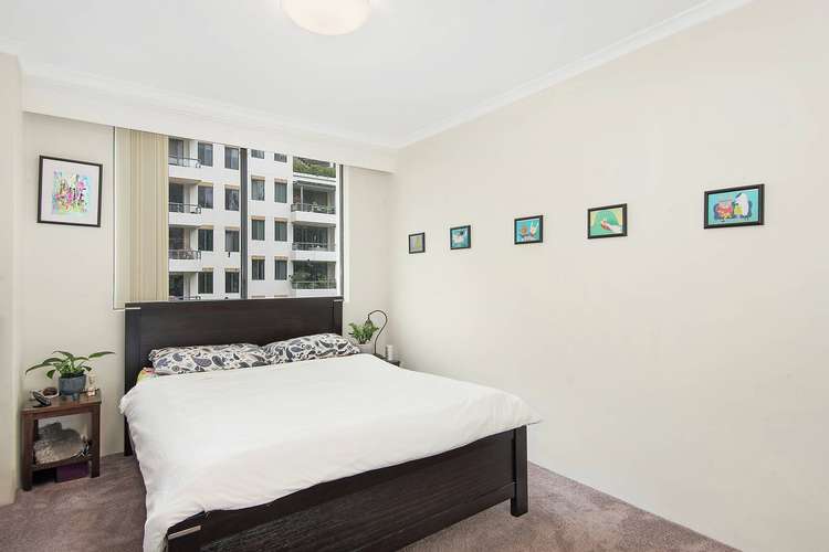Third view of Homely apartment listing, 21/102 Miller Street, Pyrmont NSW 2009
