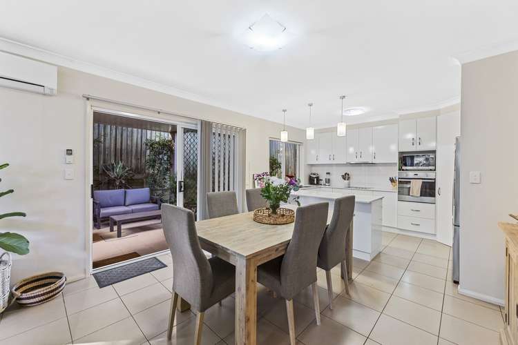 Fifth view of Homely unit listing, 2/1 Barry Street, Mount Lofty QLD 4350