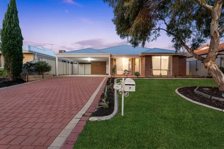 Second view of Homely house listing, 7 Watkins Loop, Tapping WA 6065