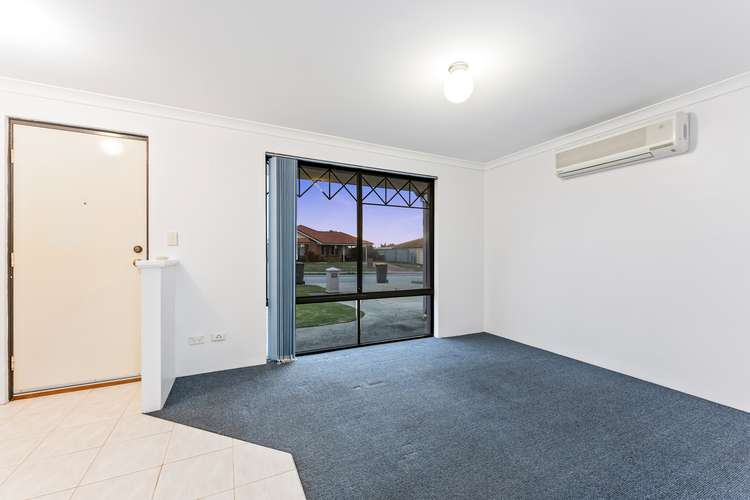 Sixth view of Homely house listing, 10 Forkleaf Bend, Banksia Grove WA 6031