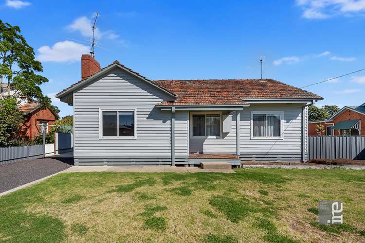 Main view of Homely house listing, 17 Smith Crescent, Wangaratta VIC 3677