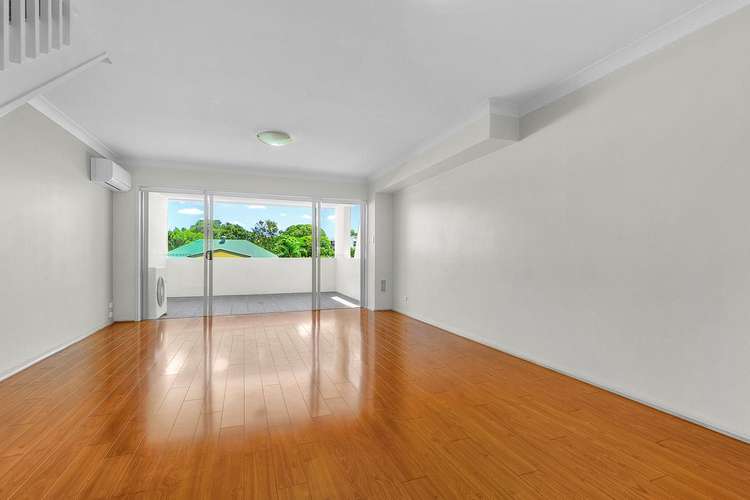 Second view of Homely townhouse listing, 6/505 Boundary Street, Spring Hill QLD 4000