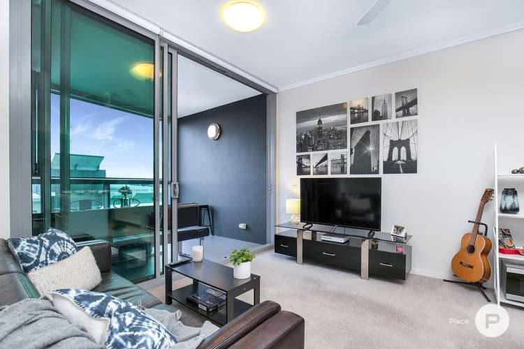 Third view of Homely apartment listing, 11209/8 Harbour Road, Hamilton QLD 4007