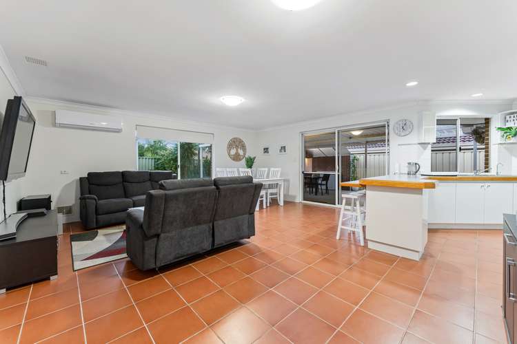 Fifth view of Homely house listing, 1 Coppice Court, Banksia Grove WA 6031