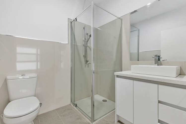 Sixth view of Homely villa listing, 4/10 Valdoone Court, Oak Park VIC 3046