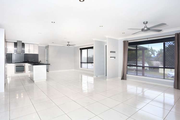 Sixth view of Homely house listing, 2 Jindivick Street, Worongary QLD 4213