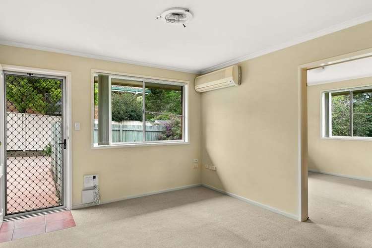Fourth view of Homely unit listing, 2/10 Spies Court, Mount Lofty QLD 4350