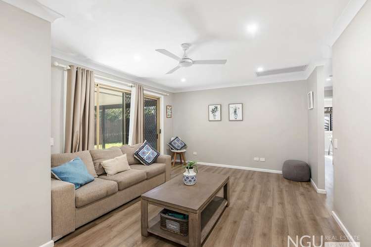 Fifth view of Homely house listing, 7 Jonquil Circuit, Flinders View QLD 4305