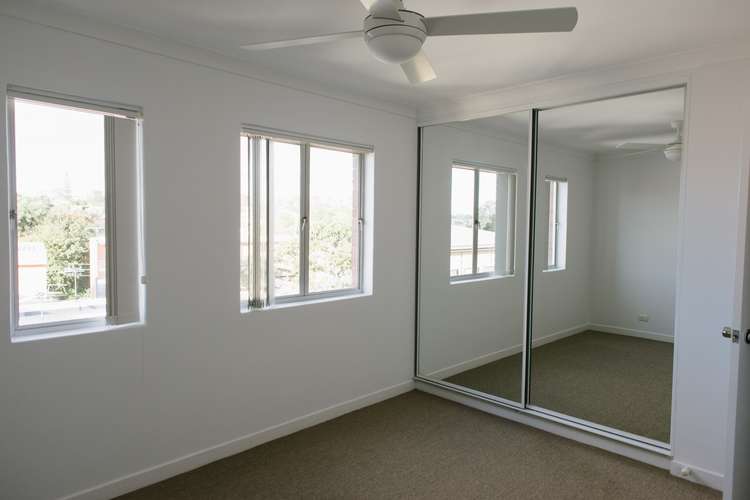 Fifth view of Homely apartment listing, 4/9 Rutland Street, Coorparoo QLD 4151