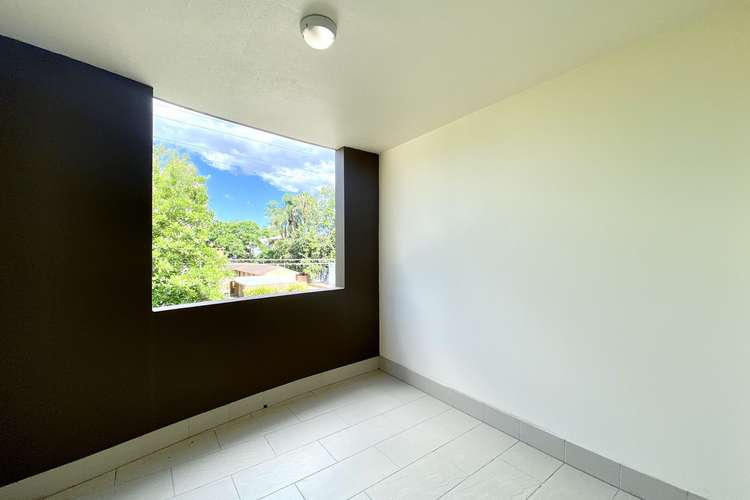 Fourth view of Homely unit listing, 5/159 Clarence Road, Indooroopilly QLD 4068