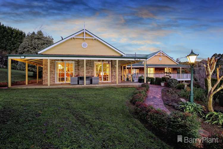 Second view of Homely house listing, 4 Lakeview Court, Emerald VIC 3782