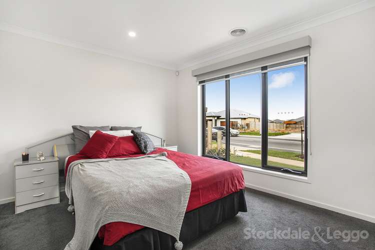 Third view of Homely house listing, 40 Bona Vista Rise, Clyde VIC 3978