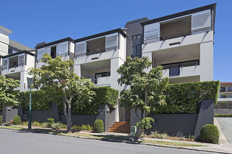 Main view of Homely unit listing, 16/32 Kent Street, New Farm QLD 4005