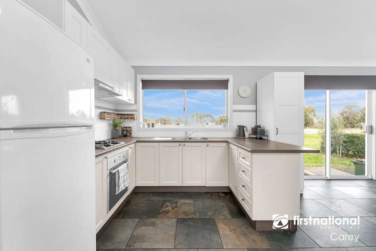 Fifth view of Homely house listing, 10 Turnstyle Court, Lara VIC 3212