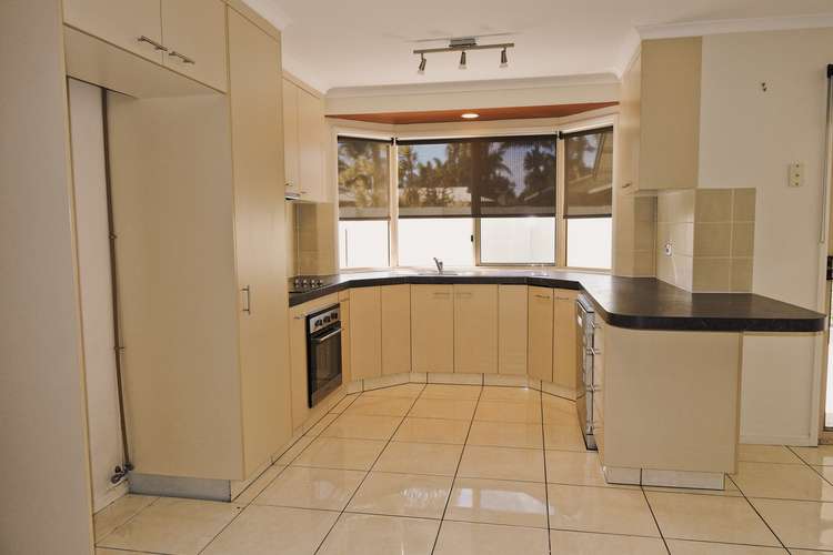 Fifth view of Homely house listing, 6 Illawara Court, Beaconsfield QLD 4740