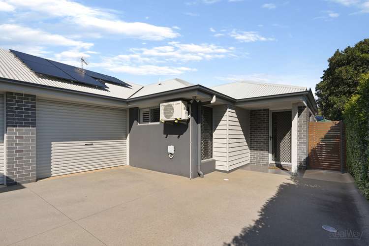 Main view of Homely unit listing, 2/213 New England Highway, Harlaxton QLD 4350