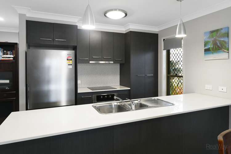 Third view of Homely unit listing, 2/213 New England Highway, Harlaxton QLD 4350