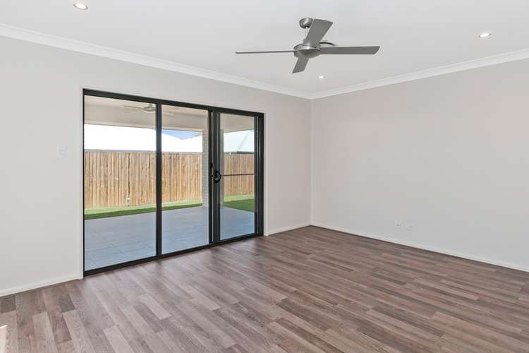 Sixth view of Homely house listing, 20 Derwent Close, Holmview QLD 4207