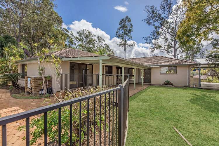 2 Thoona Close, Karana Downs QLD 4306