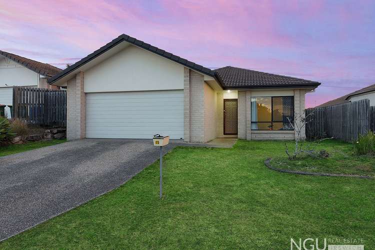 15 Reynolds Close, Redbank Plains QLD 4301