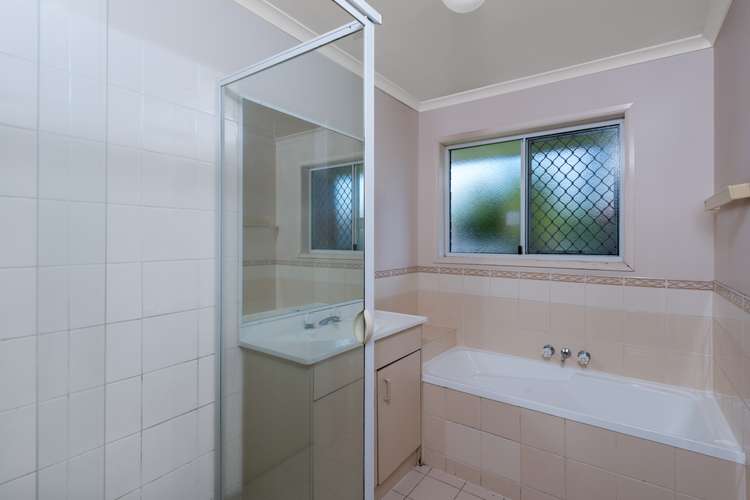 Sixth view of Homely house listing, 2/13 Mooney Close, Goodna QLD 4300