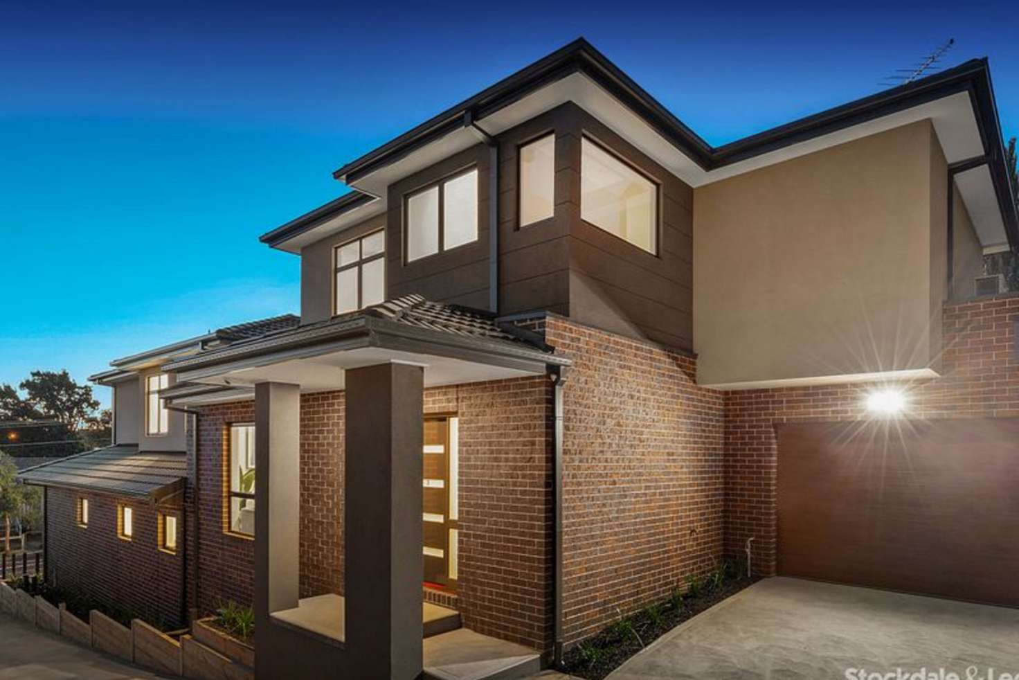 Main view of Homely townhouse listing, 2/62 Park Street, Pascoe Vale VIC 3044