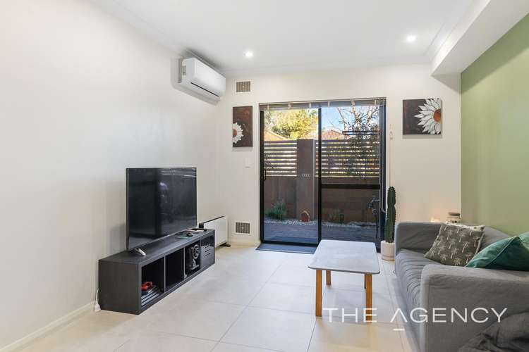 Fifth view of Homely unit listing, 4/10 Wychcross Street, Westminster WA 6061