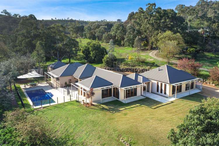 301 Splitters Creek Road, Splitters Creek NSW 2640