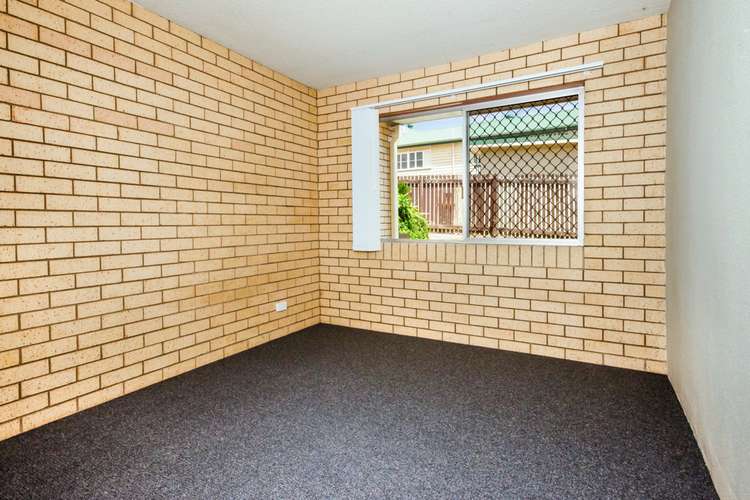 Fifth view of Homely unit listing, 1/2 Fowler Street, West Gladstone QLD 4680